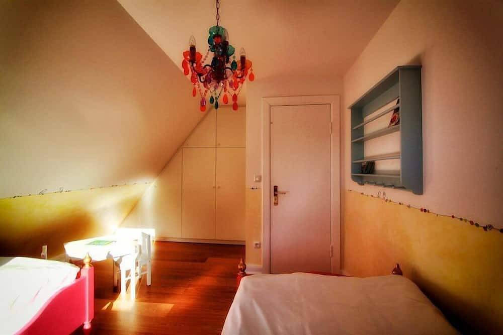 Wunderbares Ferienhaus für die ganze Familie (+ Hund) in Strandnähe, ca. 125 in Bliesdorf, Schashagen