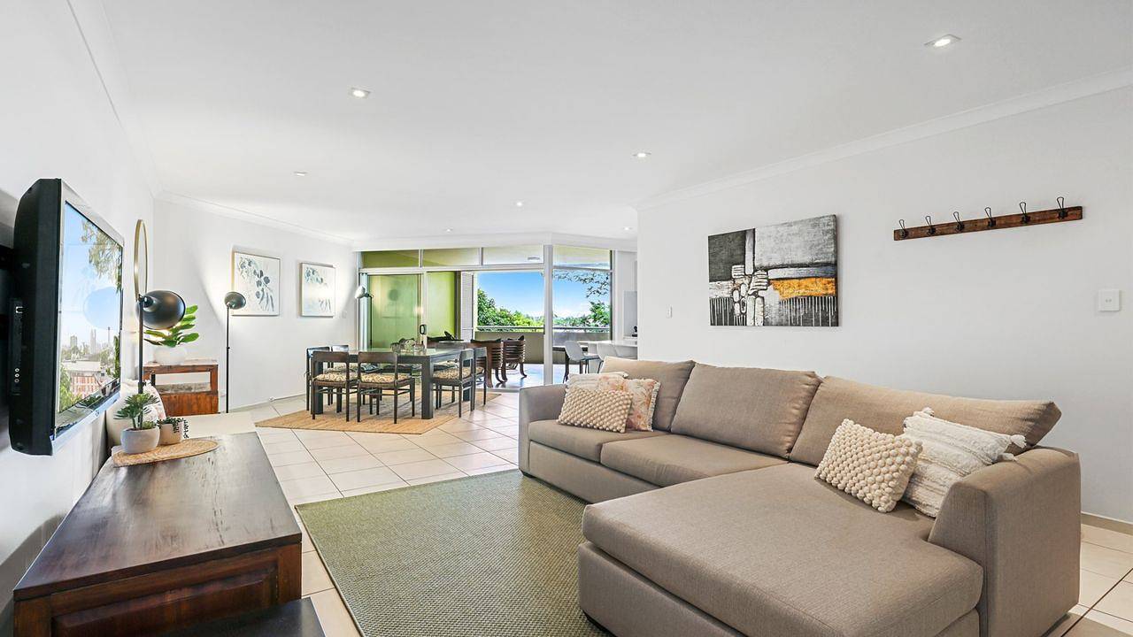 Entire holiday apartment, Ferienwohnung für 6 Personen (1 m²) in Greenslopes in Brisbane, Queensland