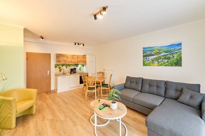 Ferienwohnung für 4 Personen, mit Terrasse und Garten sowie Ausblick in Mosel-Saar - 2