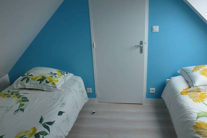 Location de vacances pour 6 personnes, avec jardin et terrasse dans Plage du Ruguel - 4