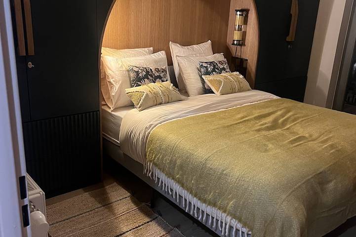 Entire apartment, Appartement Confluence Haut Standing 6 Personnes in Lyon, Lyon region