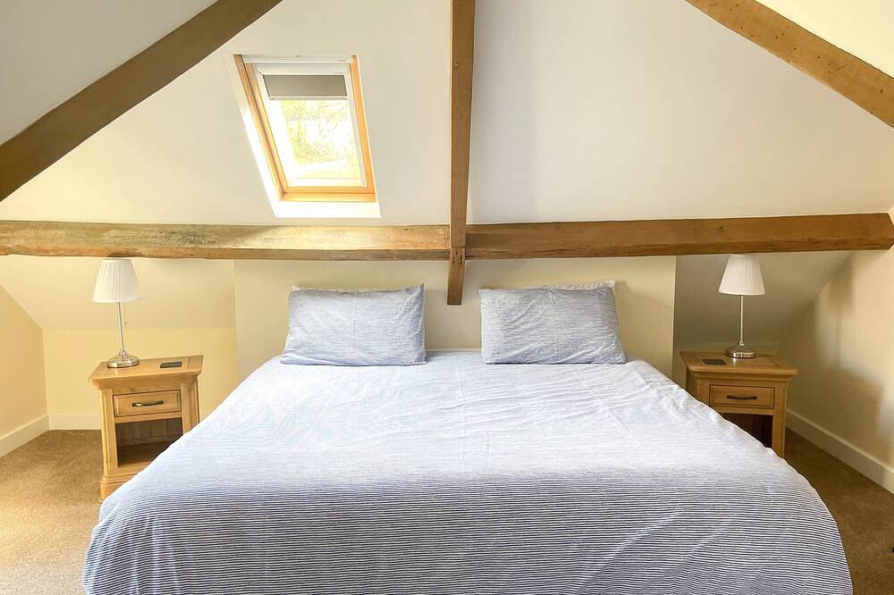 The Coach House, character holiday cottage in Llanrwst in Llanrwst, Snowdonia