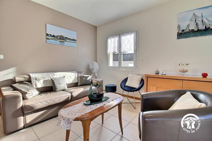 Gîte pour 2 personnes, avec Jacuzzi ainsi que Terrasse et Jardin à Landévant - 2
