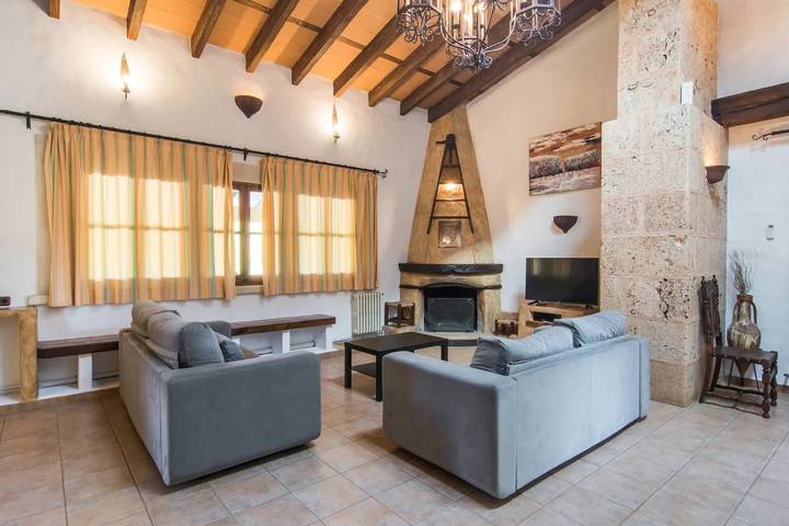 Finca "Es Caulls" mit Pool und Wlan in Llubí, Mallorca Inselmitte