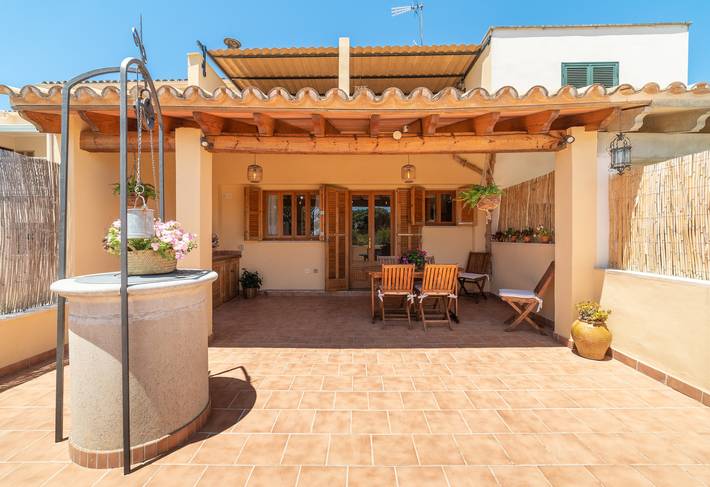 Holiday Home Villa Ca Na Campins with Mountain View, Pool, Terraces & Wi-Fi in Campanet, Majorca Center