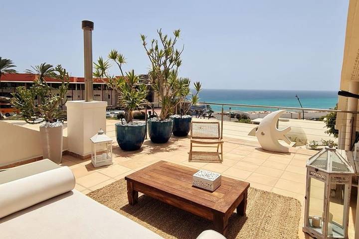 Villa für 6 Personen, mit Balkon und Terrasse sowie Pool und Ausblick in Costa Calma