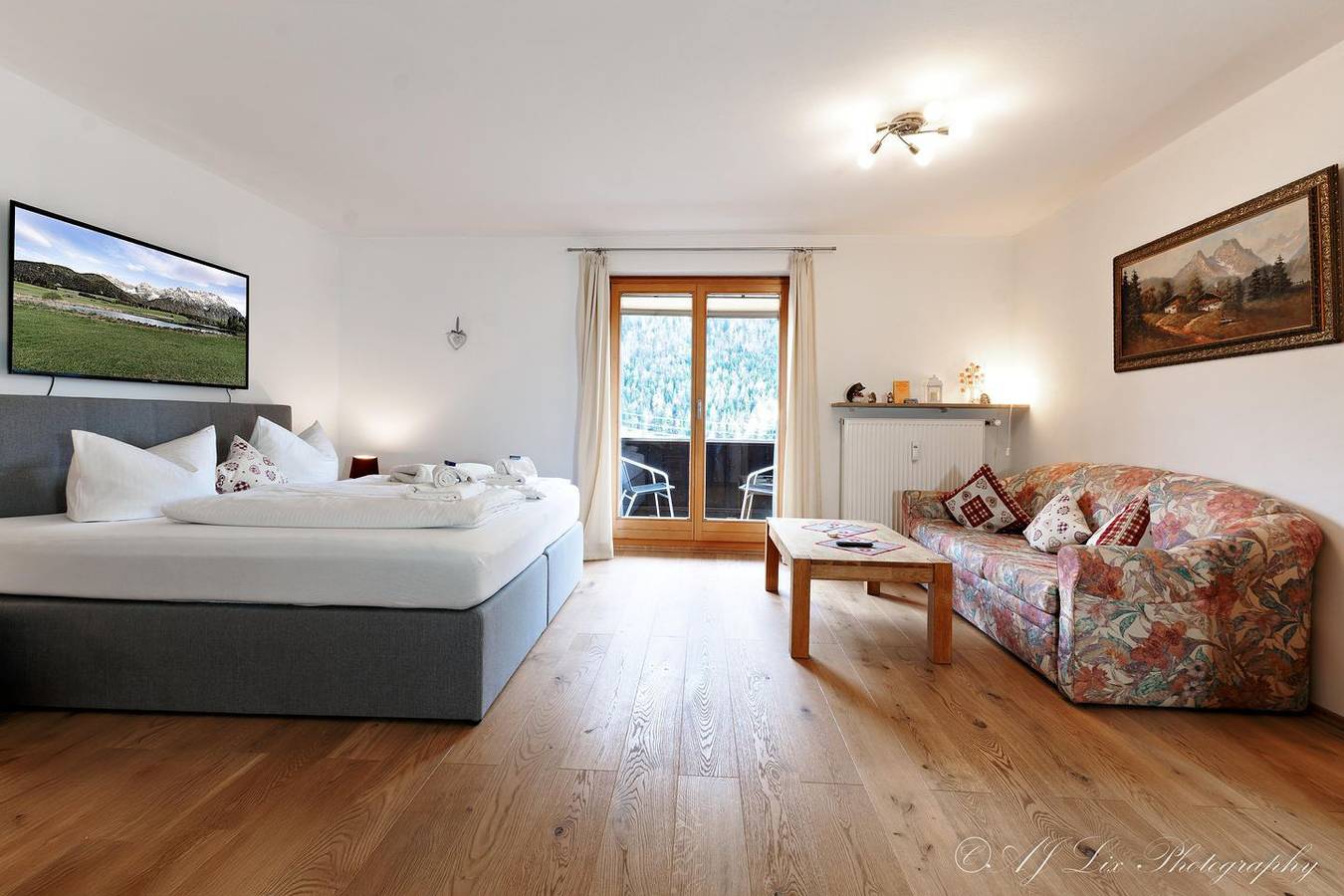 Ganze Wohnung, Ferienwohnung Isabella - über den Dächern von Mittenwald in Mittenwald, Bayerische Alpen