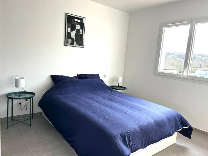 Location de vacances pour 10 personnes, avec vue et terrasse dans Lias - 2