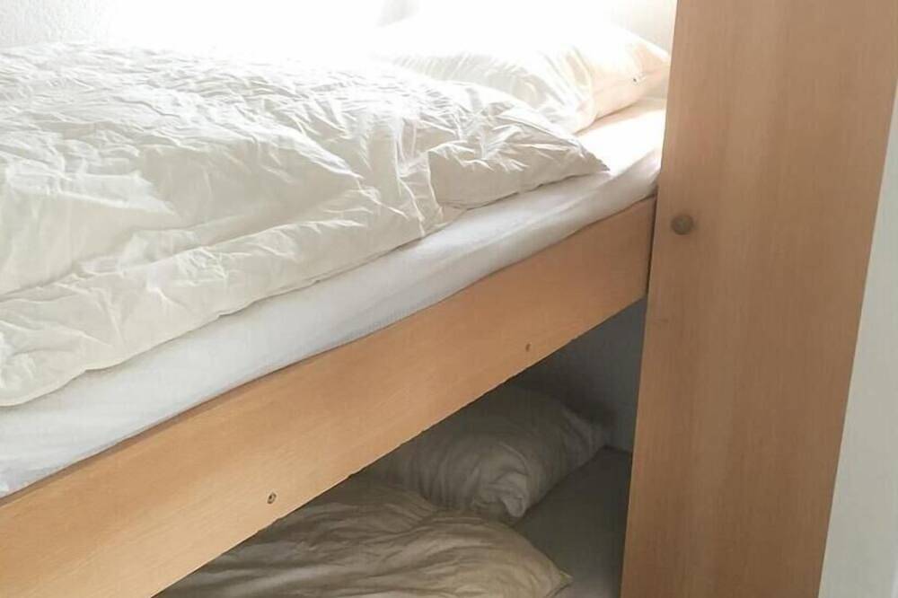 Amazing home in Breukelen with Wifi in Breukelen, Groene Hart