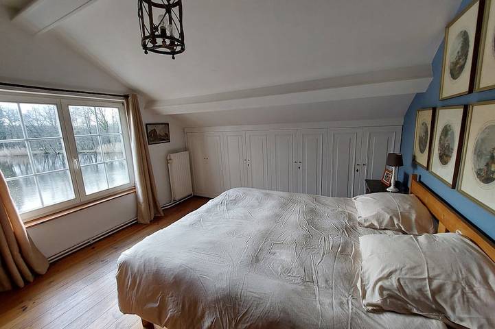 Gîte pour 10 personnes, avec jacuzzi ainsi que jardin et balcon, animaux acceptés à Couvin - 4