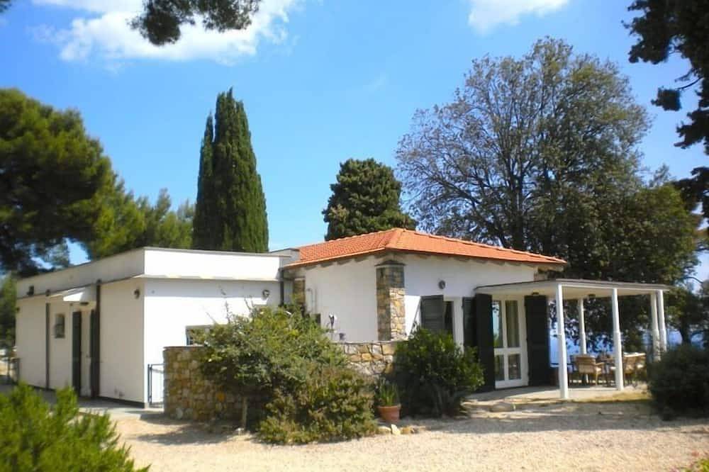 Casa vacanza a Imperia a partire da 272€ a notte