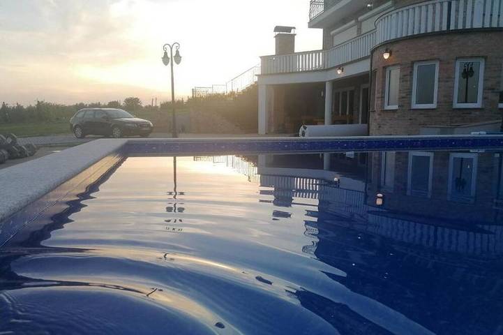 Villa für 12 Personen, mit Whirlpool und Terrasse, mit Haustier - 1