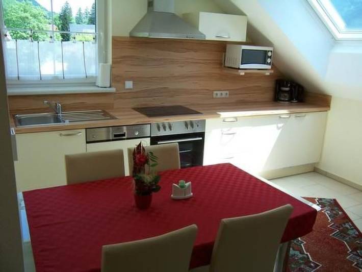 Ferienwohnung für 5 Personen, mit Balkon und Terrasse sowie Garten und Ausblick in Bad Mitterndorf - 3