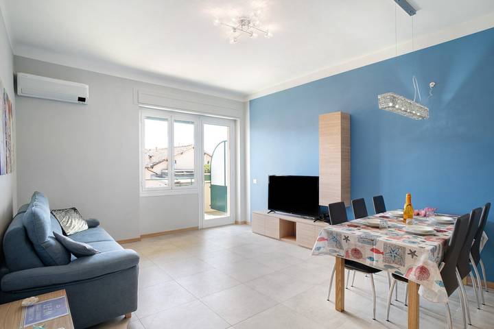 Location de vacances pour 6 personnes, avec balcon à San Remo
