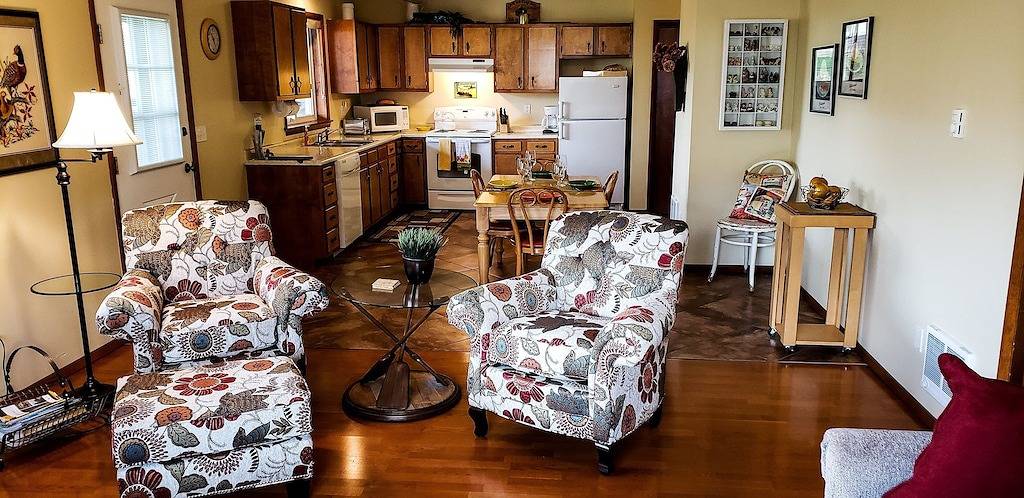 Ganze Wohnung, Parks Riverside A in Gardiner Nordeingang des Yellowstone in Gardiner, Absaroka Range