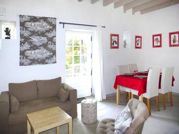 Location De Vacances pour 6 Personnes dans Plougrescant, Région de Lannion, Photo 1