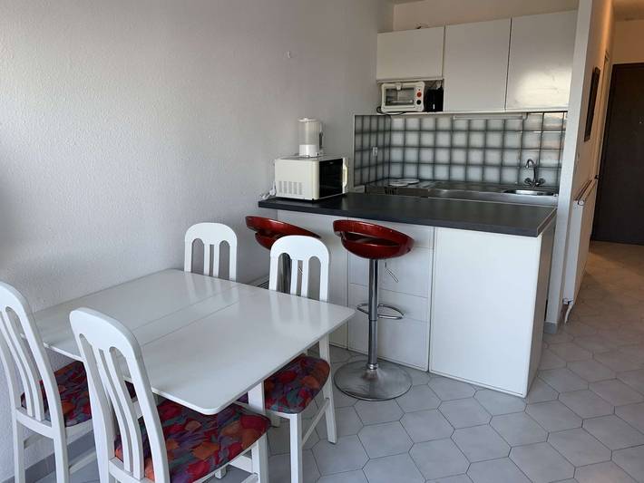 Ganzes Studio, Studio-Kabine mit Meerblick, 50m zum Strand, Privatparkplatz in Port Camargue, Le Grau-du-Roi