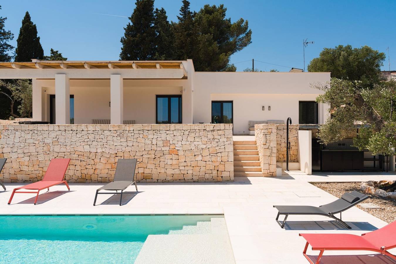 Villa Poggiostuni Trullo Santa Lucia con Piscina in Traghetto, Ostuni