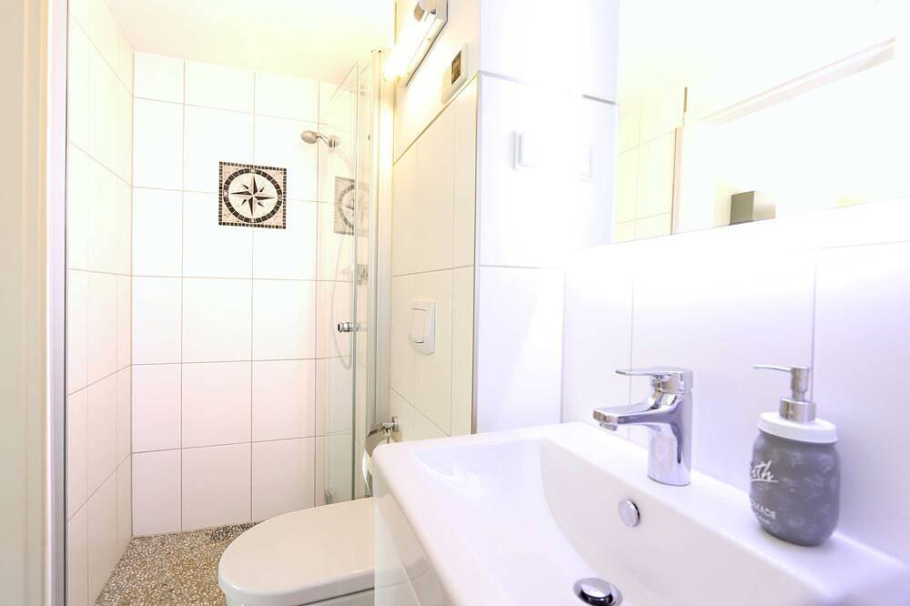 Ganze Wohnung, Ferienwohnung Sonnenschein - Ferienwohnungen Thiess- Objekt 29409 in Warnemünde Strand, Rostock