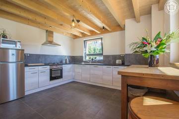 Maison De Vacances pour 9 Personnes dans Entremont-le-Vieux, Région de Chambéry, Photo 3