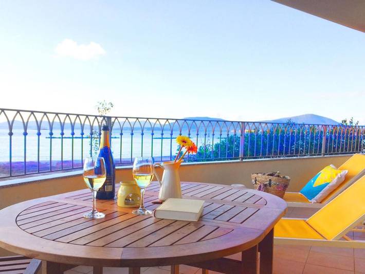 Apartamento de vacaciones para 4 personas, con vistas y terraza - 1