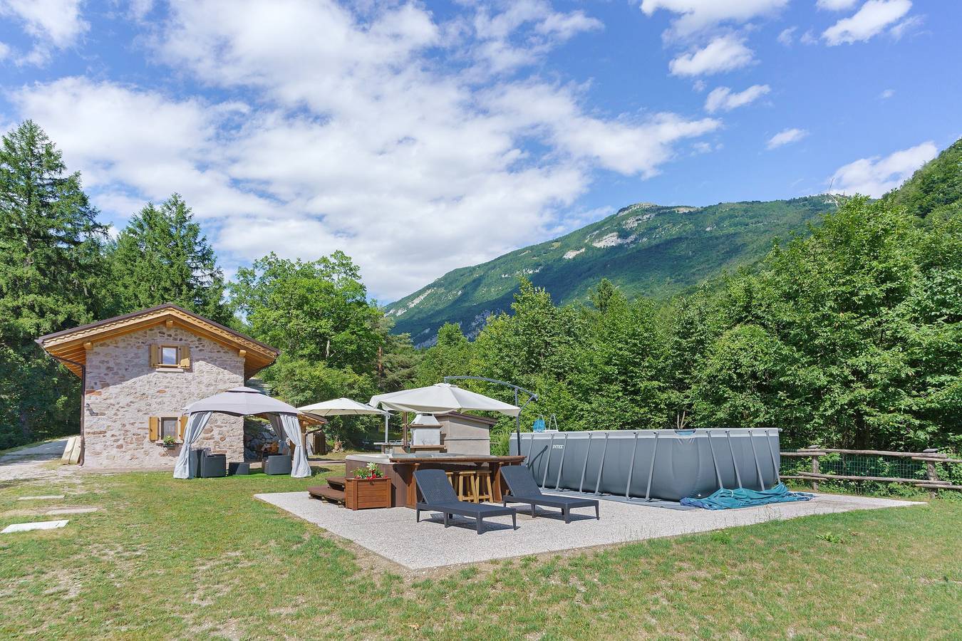 Chalet per 6 Persone in San Lorenzo in Banale, Dorsino