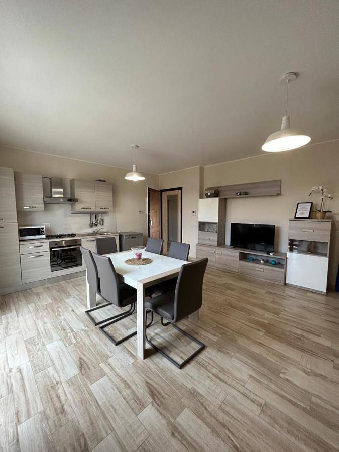 Appartamento per 4 persone, con balcone a Quartucciu