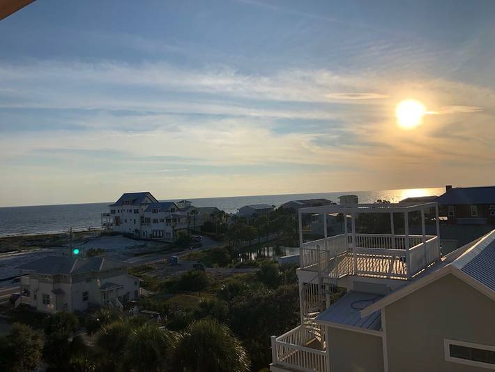 Vacation rental for 16 people, with yard in Inlet Beach