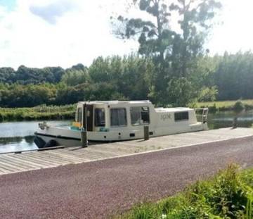 Bateau pour 3 personnes, avec vue et vue sur le lac, animaux acceptés dans le Morbihan