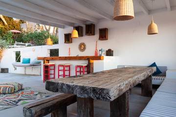 Villa in Cala Salada, Sant Antoni de Portmany für 12 