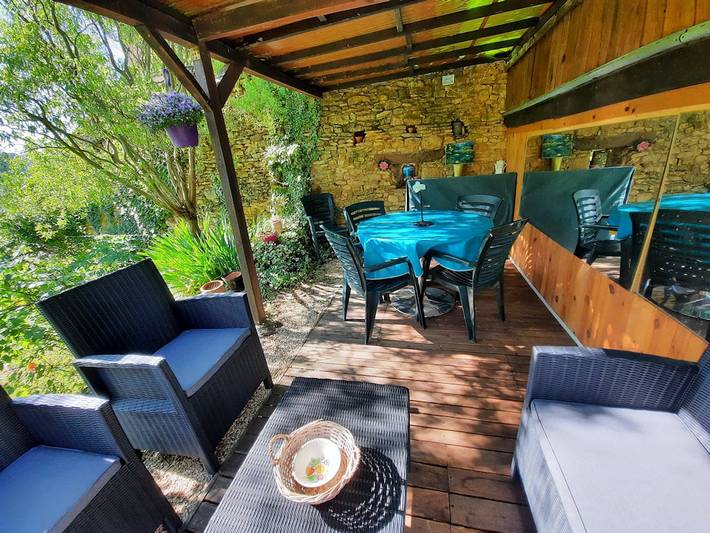 Location de vacances pour 3 personnes, avec jardin à Saint-Cernin-de-l'Herm - 3