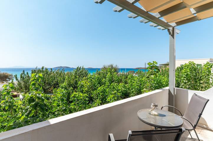 Location de vacances pour 3 personnes, avec jardin et balcon dans Andros