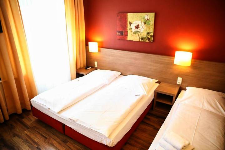 Hôtel pour 3 personnes, avec vue et jardin, animaux acceptés dans Marienthal - 4