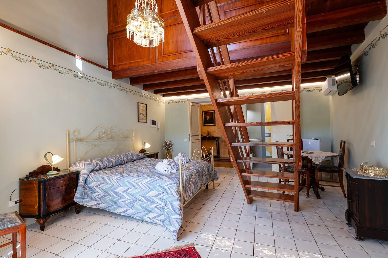 Camera 'Atena' da Francy House Termini Imerese in Termini Imerese, Provincia di Palermo