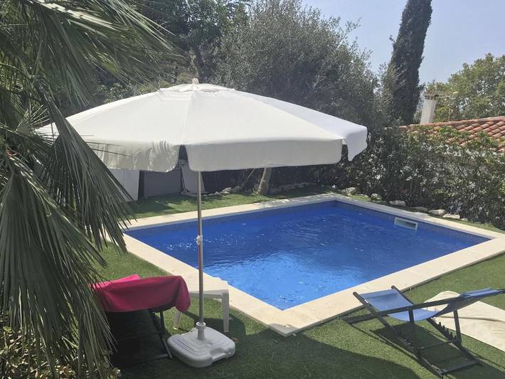 Chalet para 8 personas, con piscina y jardín, Se admiten mascotas en Garraf - 4