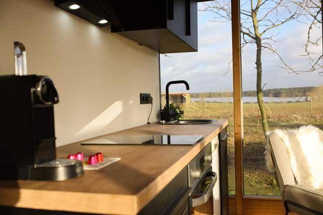 Chalet für 2 Personen, mit Balkon und Terrasse sowie Garten und Ausblick in Prignitz - 2
