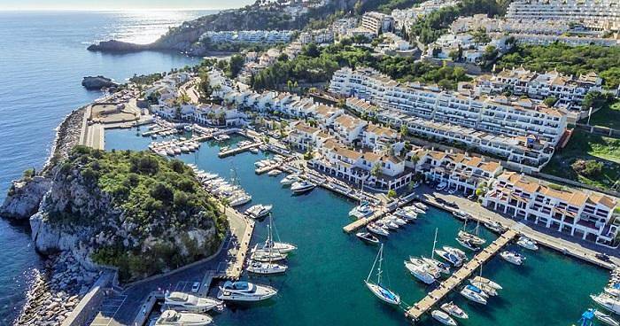 Appartement entier, Pushe Marina del Este Beach & Sport 2 in La Herradura, Almuñecar