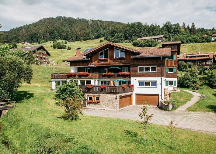 Ferienwohnung für 2 Personen, mit Balkon und Terrasse sowie Garten in Blaichach - 2