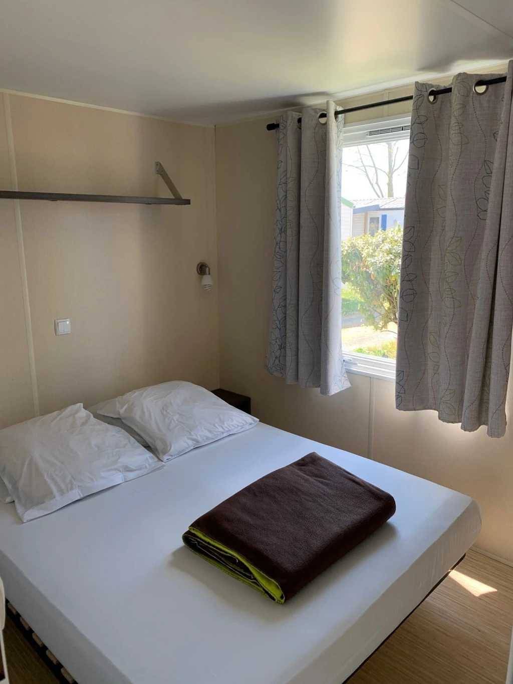 Zecamping 3* piscine dog friendly locatif Tv 20m2 2 pers in Arvert, Côte de Beauté