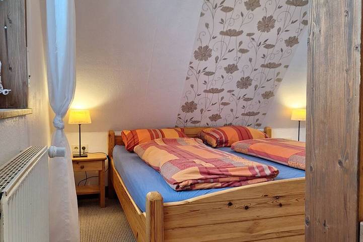 Ferienwohnung für 5 Personen, mit Terrasse und Garten in Stedesdorf - 2