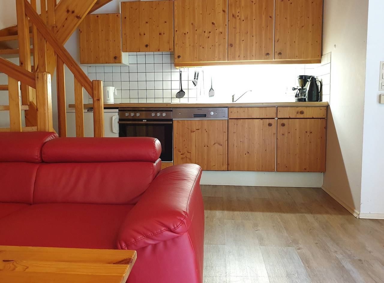 Haus 6 Natur Ferienpark, Ideal für Senioren und Familien: Natur, Ruhe und leichte Wanderwege direkt vor der Tür in Nieheim, Kreis Höxter