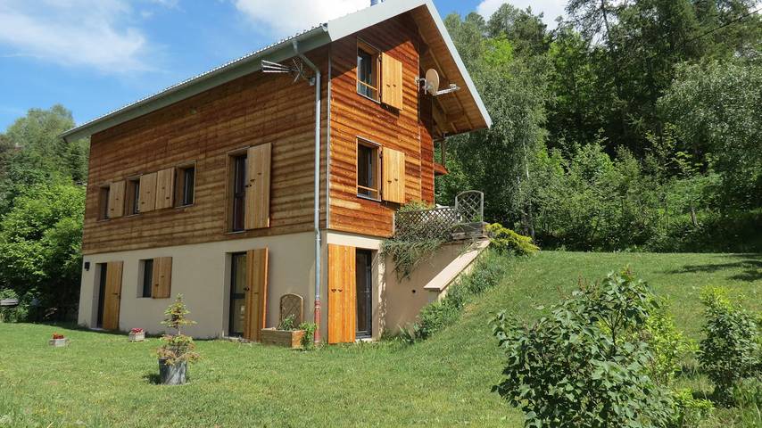 Chalet pour 12 personnes, avec terrasse et jardin, animaux acceptés dans Hautes-Alpe - 2