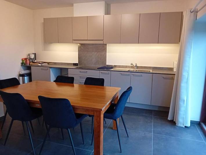 Location de vacances pour 4 personnes, avec jardin et vue ainsi que piscine et sauna à Celles (Hainaut) - 4