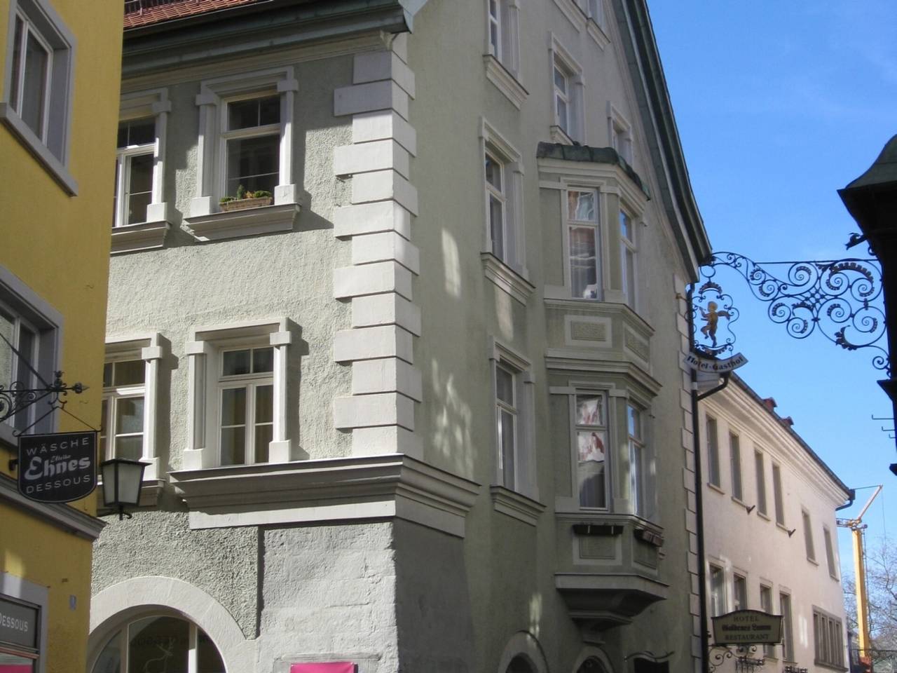 Ganze Wohnung, Ferienwohnung Rosarote Insel - La Vie en Rose mit Wi-Fi in Lindau, Bayerisch Schwaben