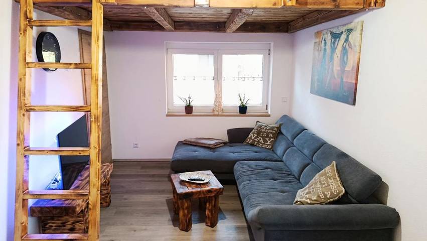 Ferienwohnung für 4 Personen, mit Balkon und Terrasse sowie Garten und Ausblick
