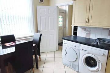Apartment for 6 People in Merseyside, Photo 4
