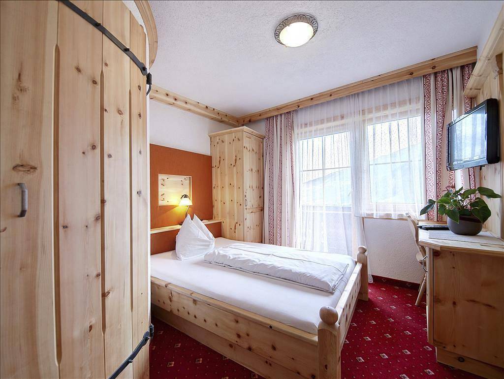 Ganze Ferienwohnung, Einzelzimmmer (Hp) in Großkirchheim, Bezirk Spittal an der Drau
