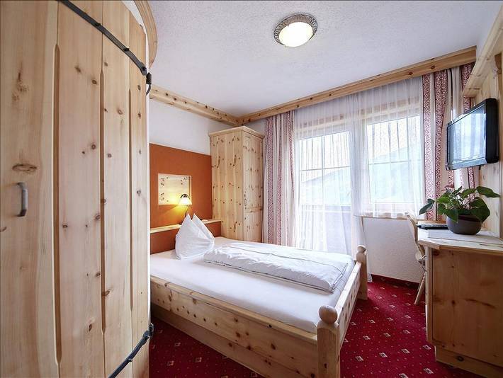 Ganze Ferienwohnung, Einzelzimmmer (Hp) in Hohe Tauern, Großkirchheim