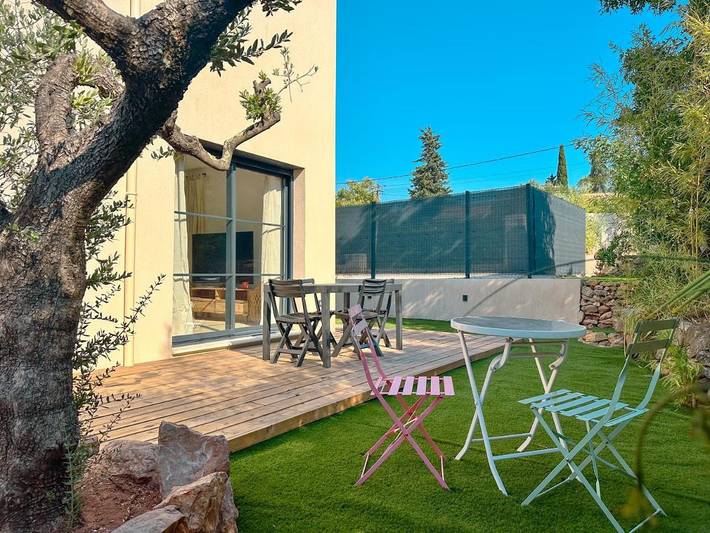 Holiday home for 4 people, with view and garden, with pets - 1