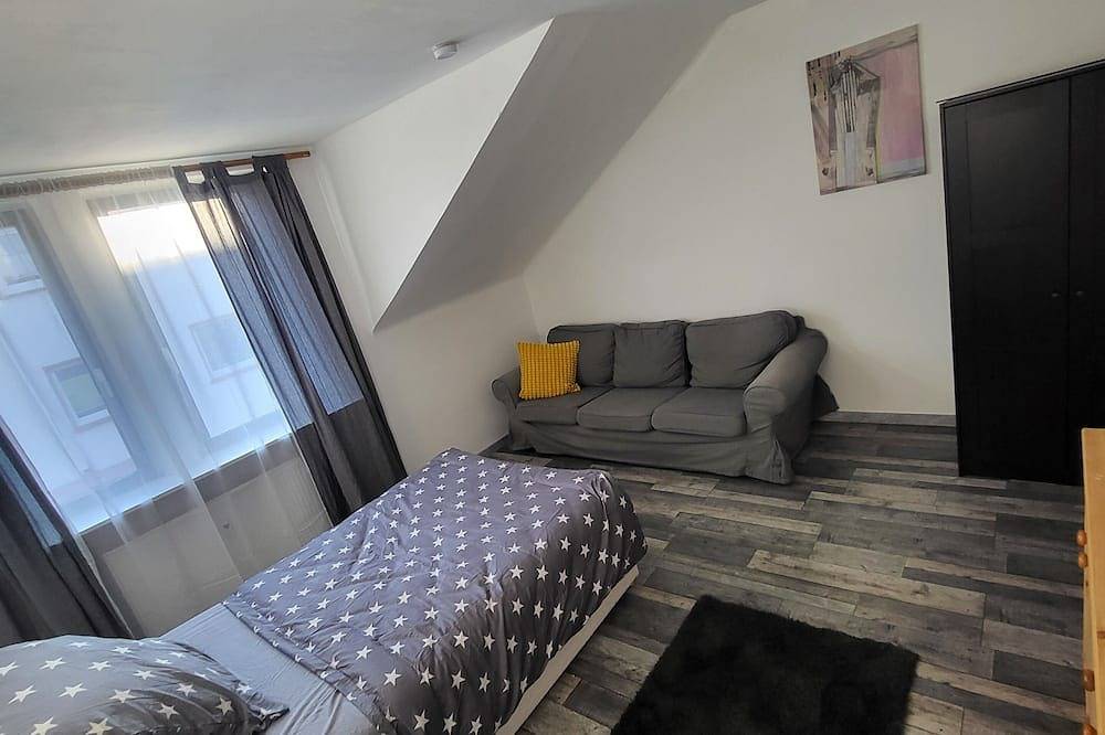 Ganze Wohnung, Ferienwohnung/Monteurzimmer in Eppelborn, Saar-Nahe-Bergland